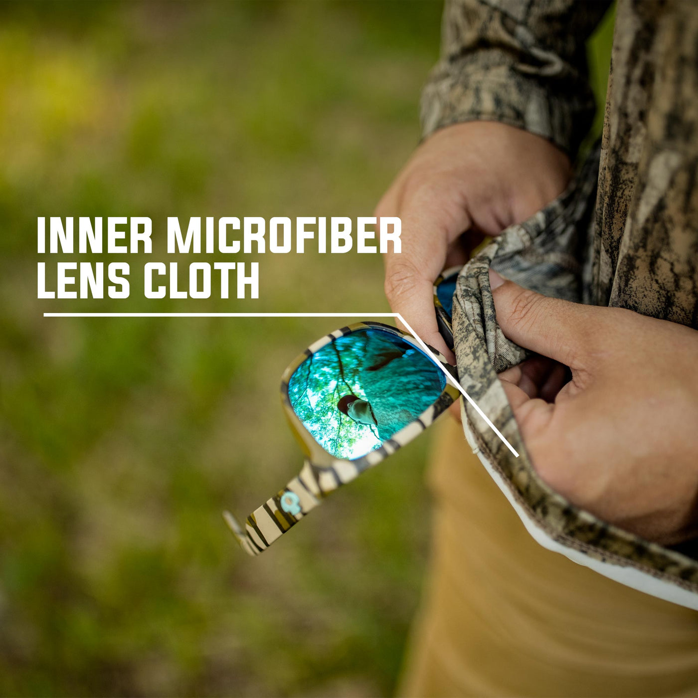Long Sleeve Hunt Tech Camo Hoodie Inner Microfiber Lens Cloth